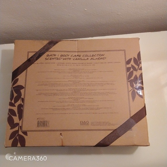 Tuscan Hills Vanilla Almond 7-Piece Spa Set DAMAGED BOX - Picture 7 of 9